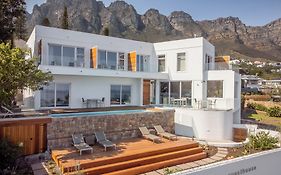 Finchley Guesthouse In Camps Bay
